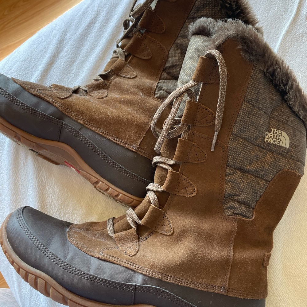 NorthFace Winter Boots